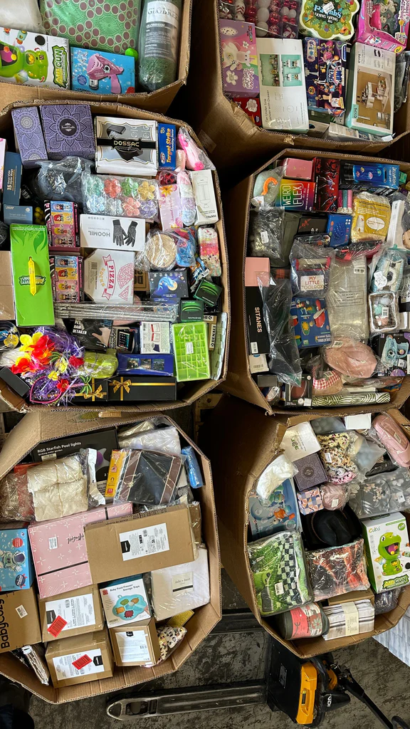 AMAZON HIGH COUNT USA - Truck Load 24 PALLETS