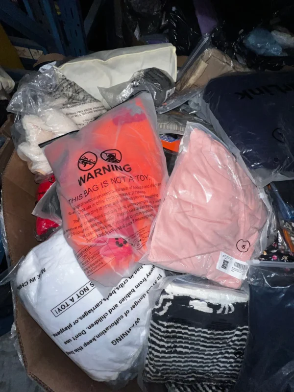 amz-clothing-pallet-33-amz-clothing-pallet-33-liquidationdeals-ca-1158802790_1024x1024 1000 pcs Amz Clothing Pallet