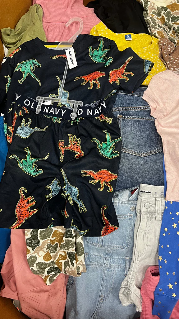 clothing-pallet-4-clothing-pallet-4-liquidationdeals-ca-1125514149_1024x1024 Clothing Pallet (Kids Clothing)